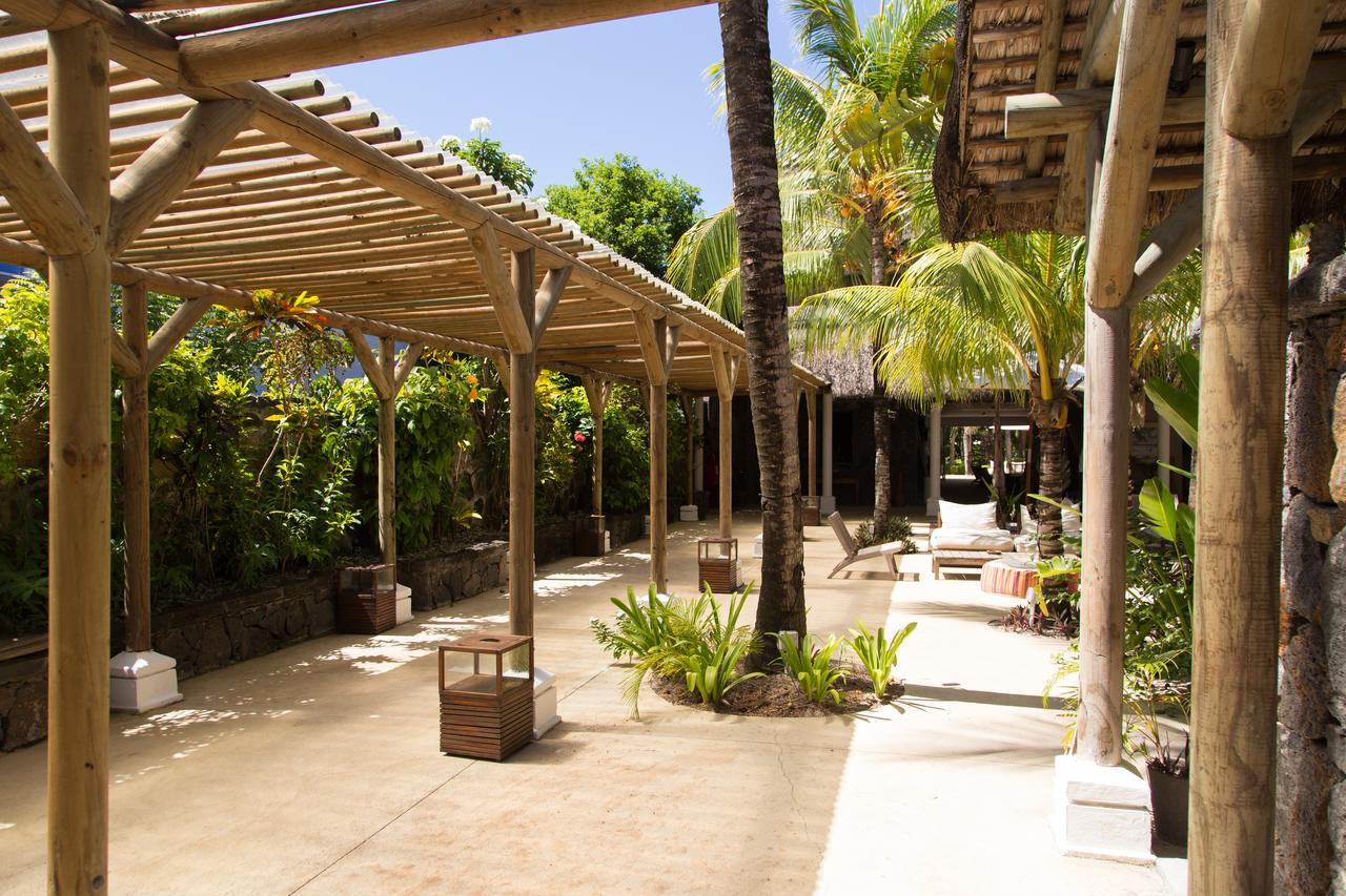 Friday Attitude Hotel Trou d'Eau Douce Exterior foto